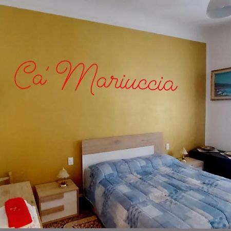 Ca' Mariuccia. Appartamento A Un Passo Dal Mare سافونا المظهر الخارجي الصورة