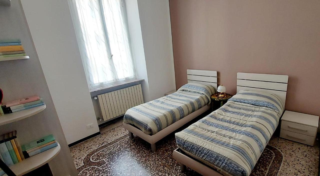Ca' Mariuccia. Appartamento A Un Passo Dal Mare سافونا المظهر الخارجي الصورة